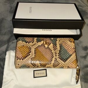 Gucci Rare multicolor Python GG Marmot zipper wallet with box, dust bag and tags